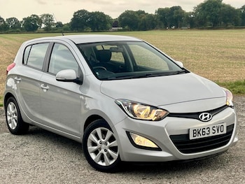 Hyundai - i20