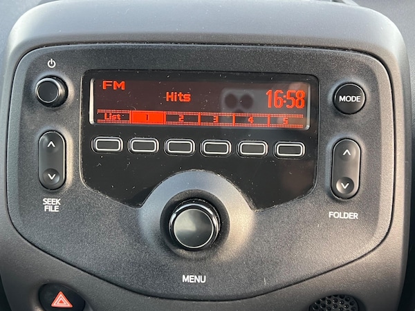 Used Toyota AYGO 2015 for sale - 76152335: Photo 20
