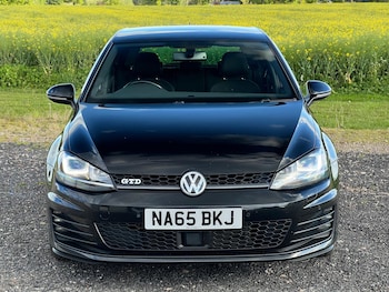 Used Volkswagen Golf 2015 for sale - 78549108: Photo