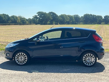 Used Ford Fiesta 2012 for sale - 75614500: Photo