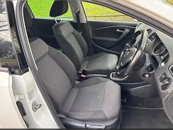 Used Volkswagen Polo 2017 for sale - 79093848: Photo