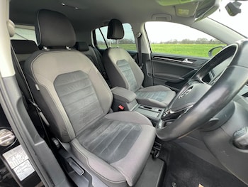 Used Volkswagen Golf 2015 for sale - 78116260: Photo