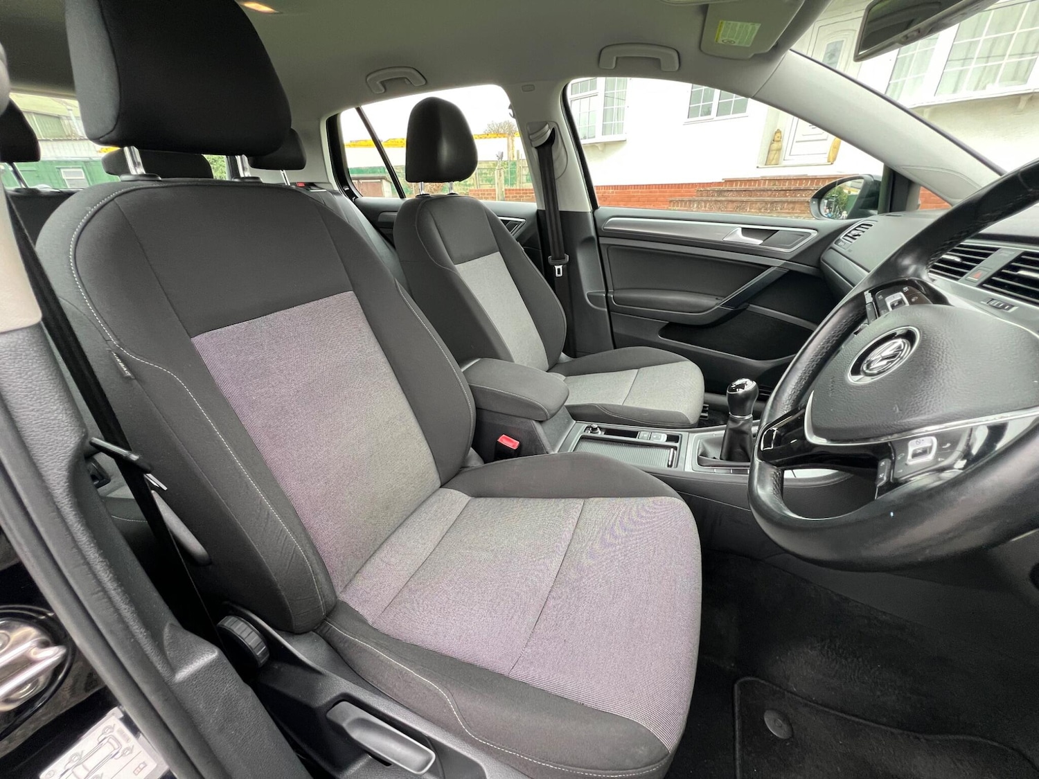 Used Volkswagen Golf for sale - 78116312: Photo 2