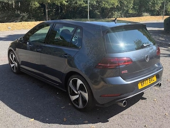 Used Volkswagen Golf 2017 for sale - 79396625: Photo