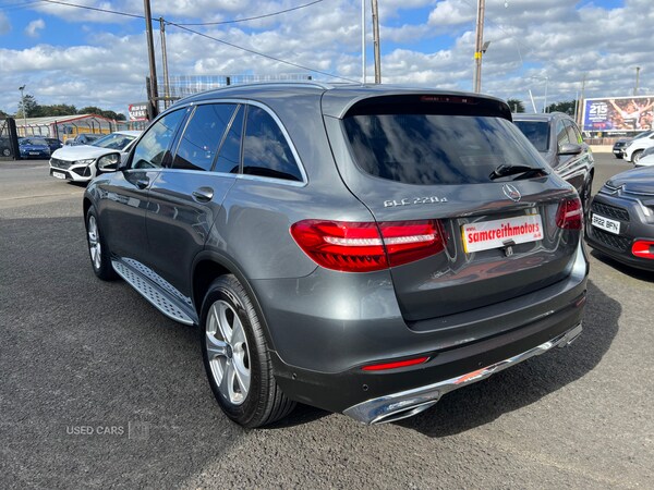Used Mercedes-Benz GLC 2016 for sale - 76085890: Photo 3