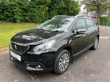 Used Peugeot 2008 2017 for sale - 76095353: Photo
