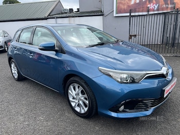 Toyota - Auris