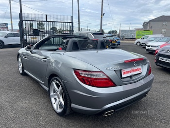 Used Mercedes-Benz SLK 2015 for sale - 76021520: Photo
