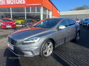 Used Volvo V40 2019 for sale - 74197091: Photo