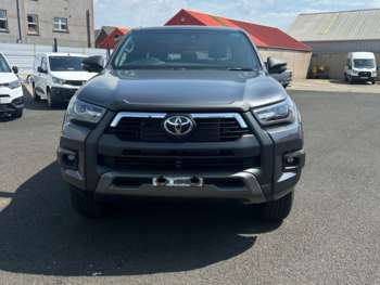 Used Toyota Hilux 2025 for sale - 75024454: Photo