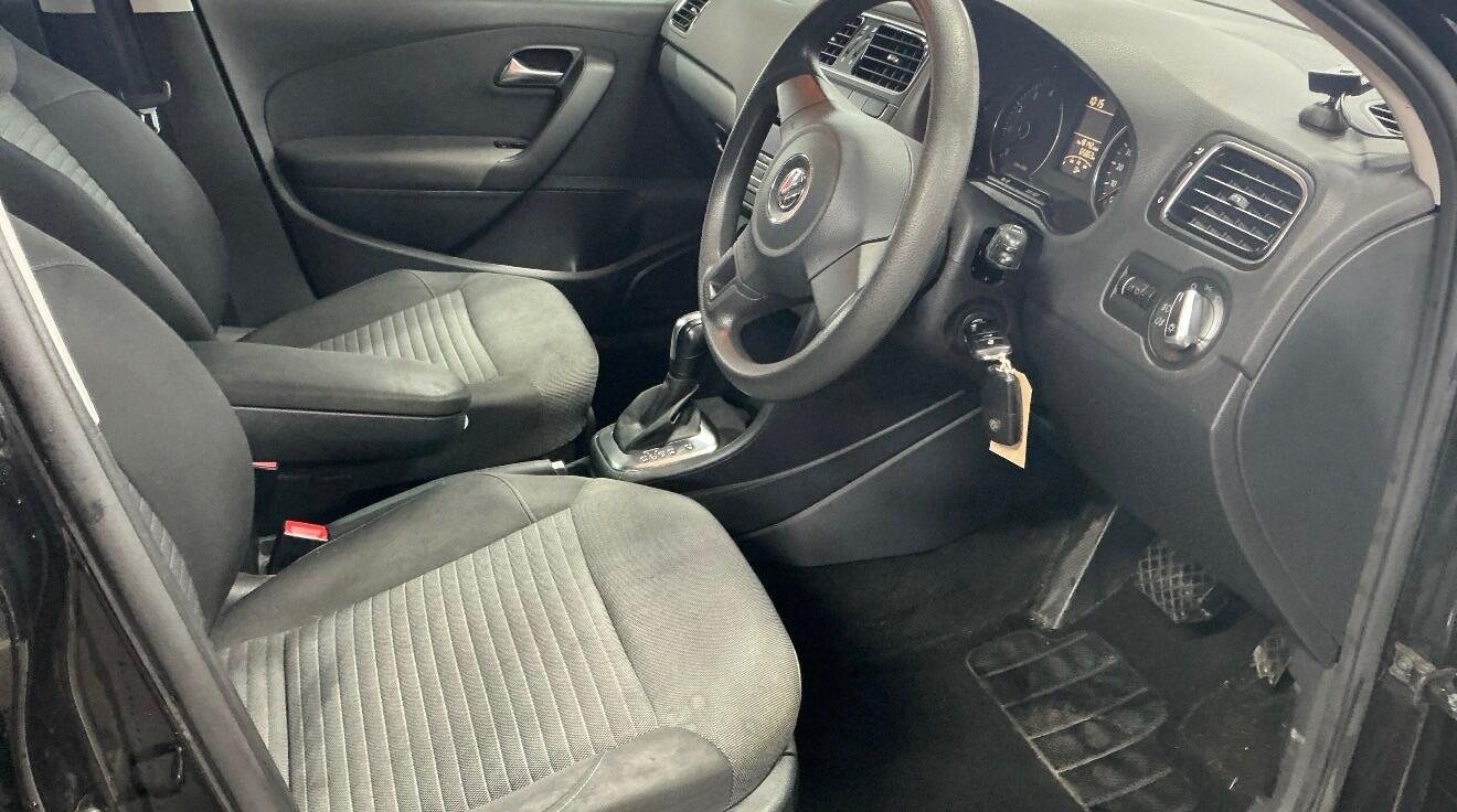 Used Volkswagen Polo 2014 for sale - 77575297: Photo 7