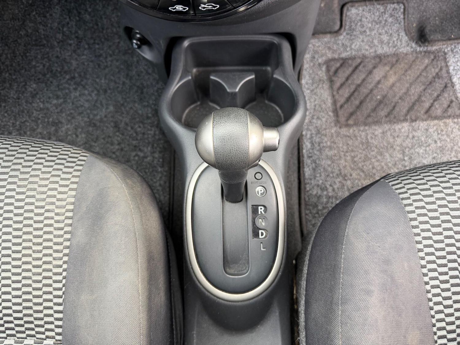 Used Nissan Micra 2015 for sale - 76472106: Photo 15