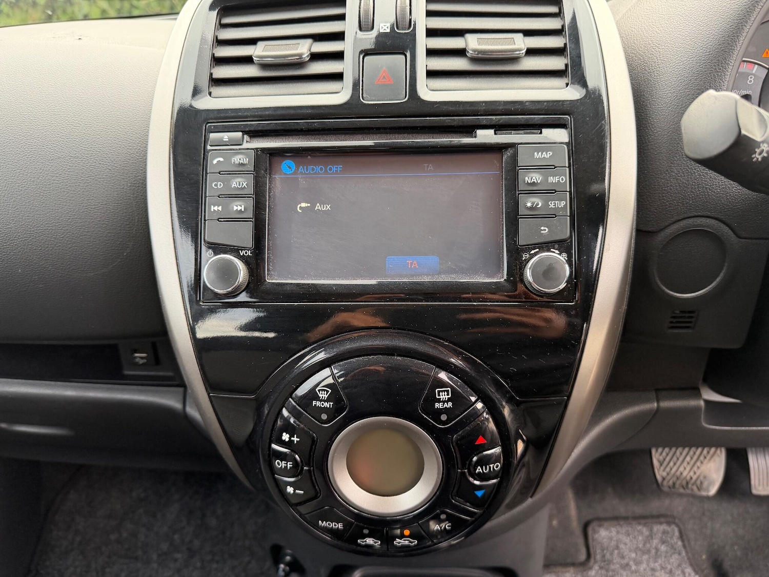 Used Nissan Micra 2015 for sale - 76472106: Photo 23