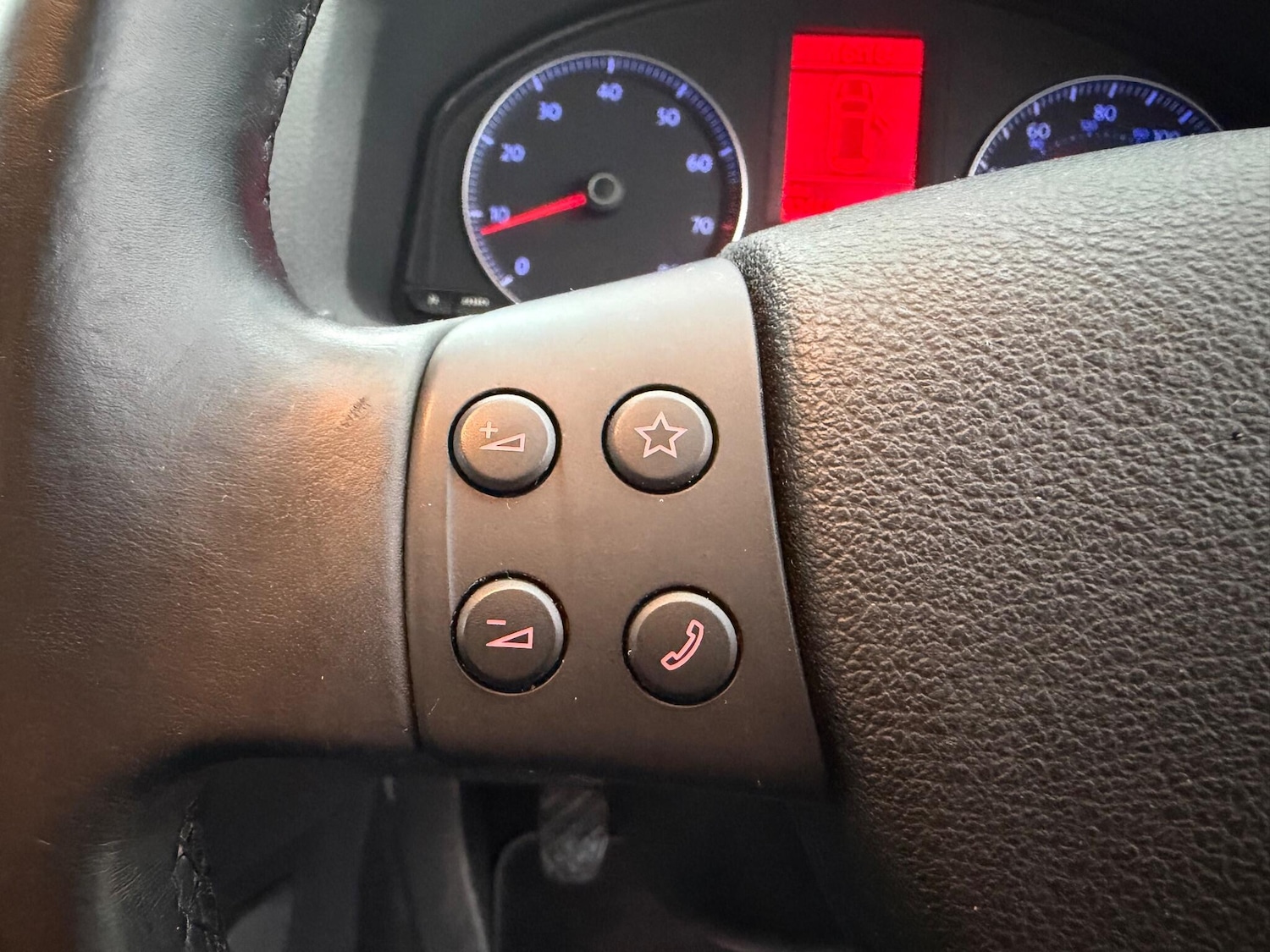 Used Volkswagen Golf 2008 for sale - 76855793: Photo 28