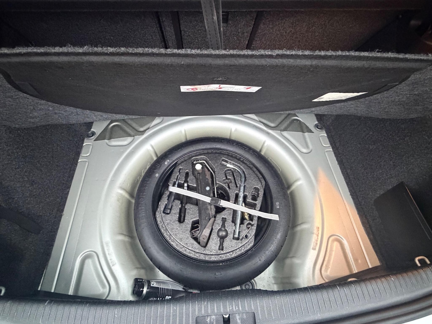 Used Volkswagen Golf 2008 for sale - 76855793: Photo 29