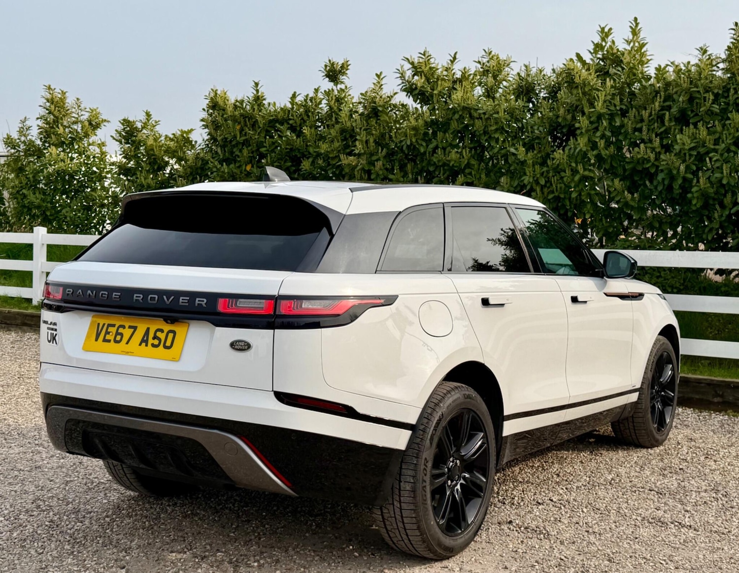 Used Land Rover Range Rover Velar 2017 for sale - 77993223: Photo 12