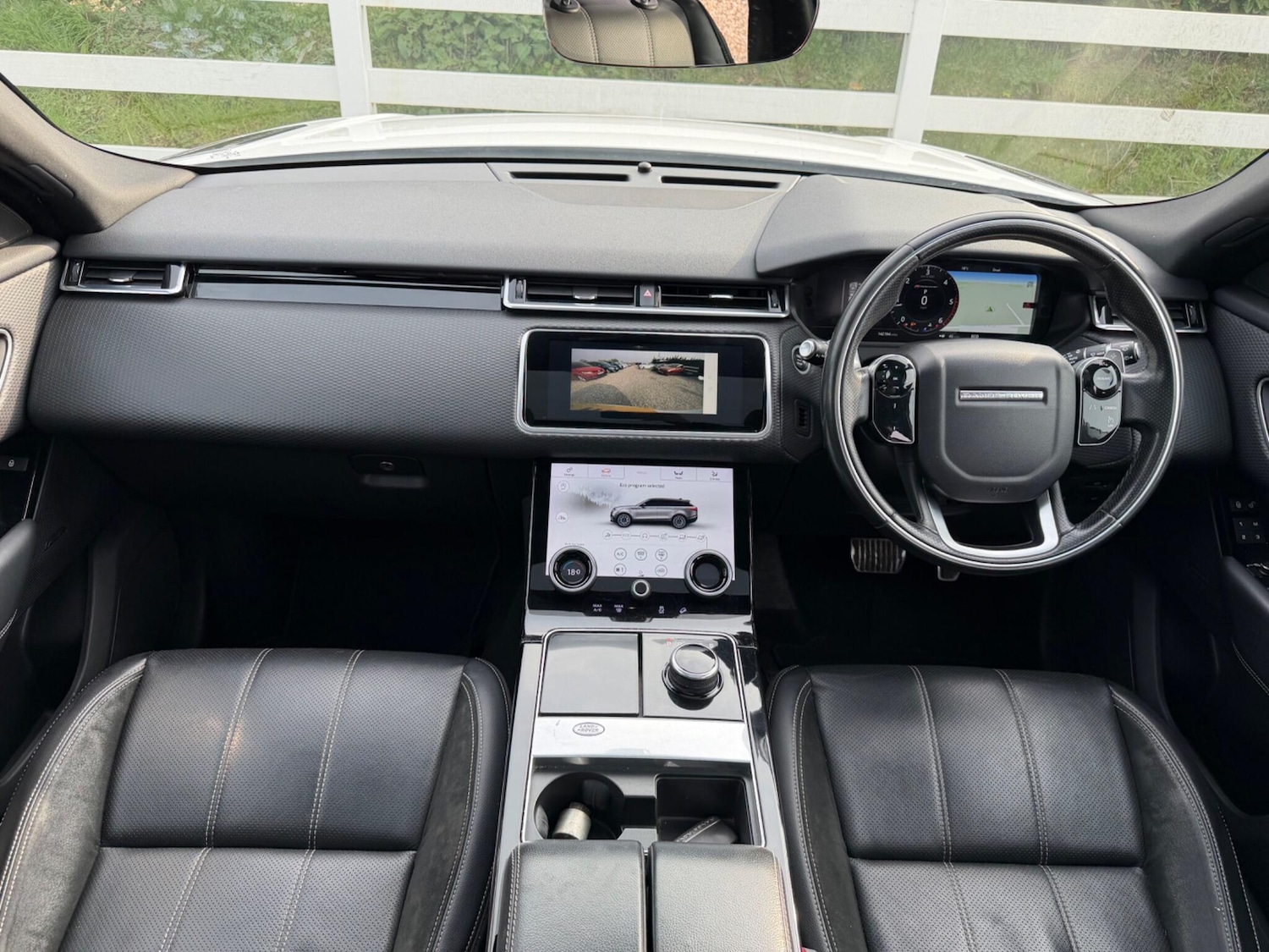 Used Land Rover Range Rover Velar 2017 for sale - 77993223: Photo 16