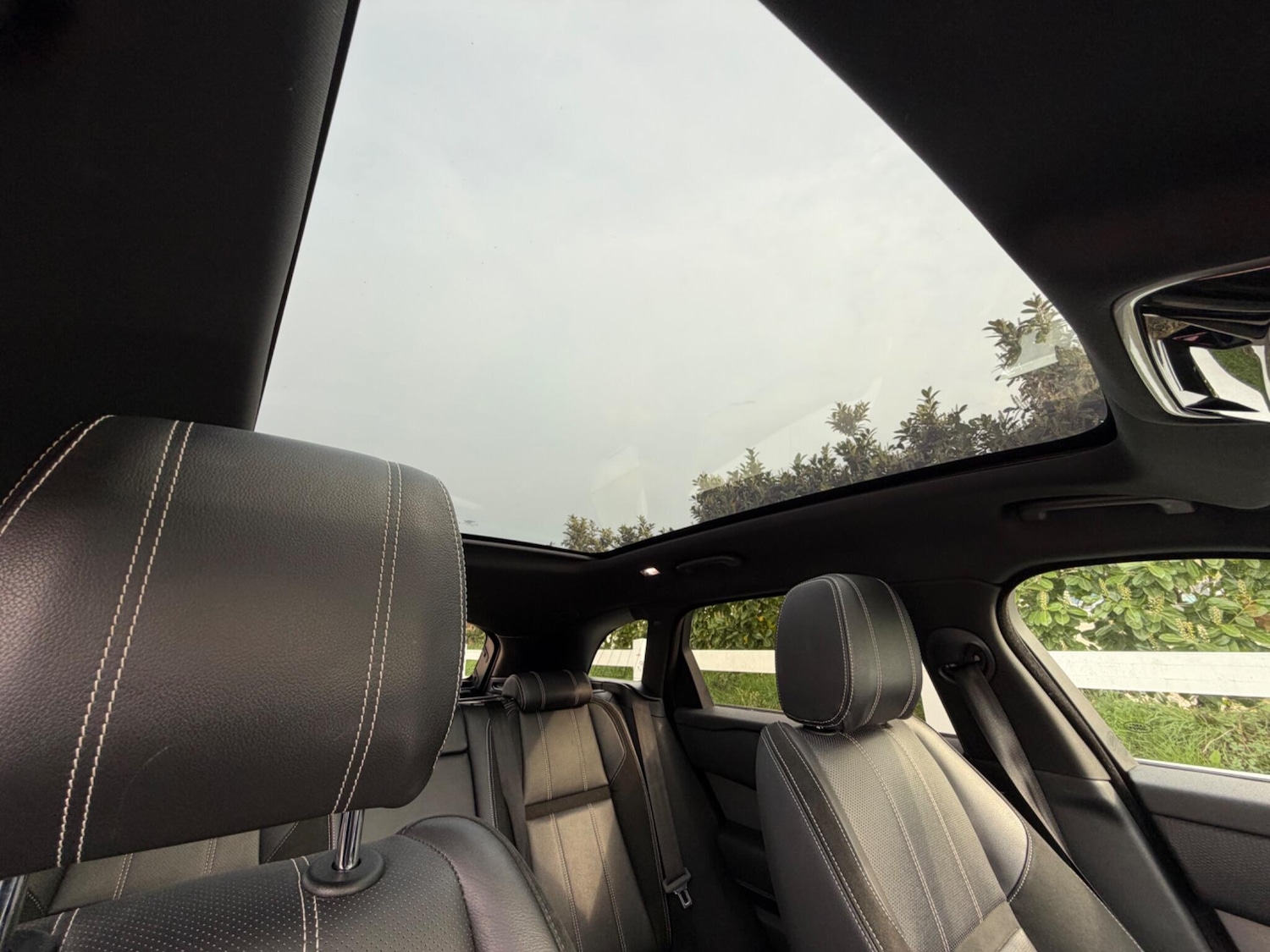 Used Land Rover Range Rover Velar 2017 for sale - 77993223: Photo 19