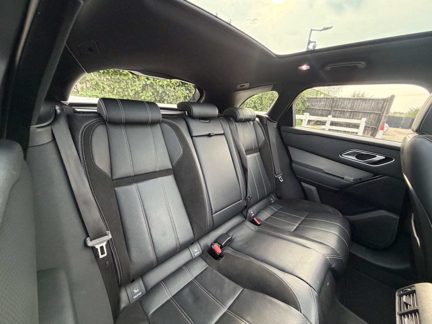 Used Land Rover Range Rover Velar 2017 for sale - 77993223: Photo 26