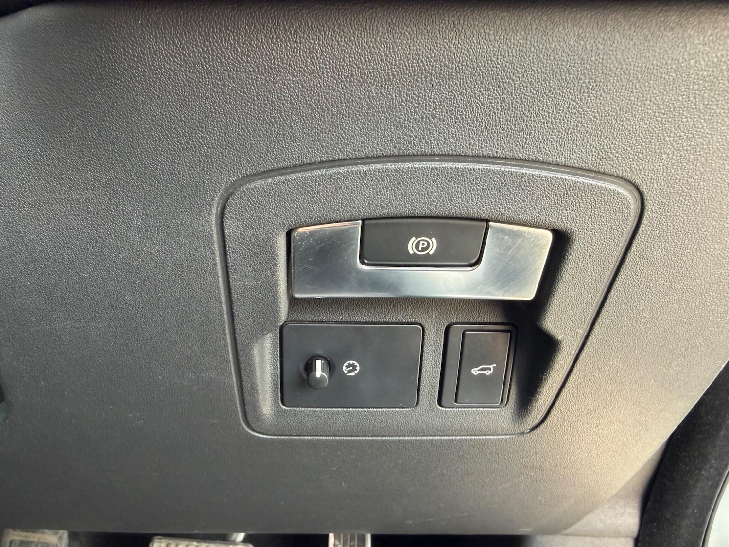 Used Land Rover Range Rover Velar 2017 for sale - 77993223: Photo 33