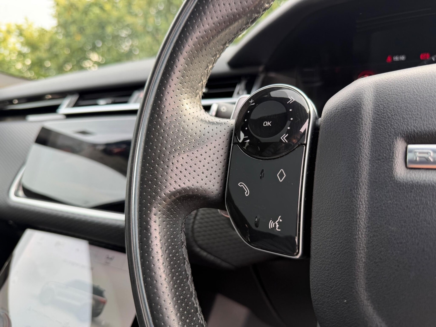 Used Land Rover Range Rover Velar 2017 for sale - 77993223: Photo 35