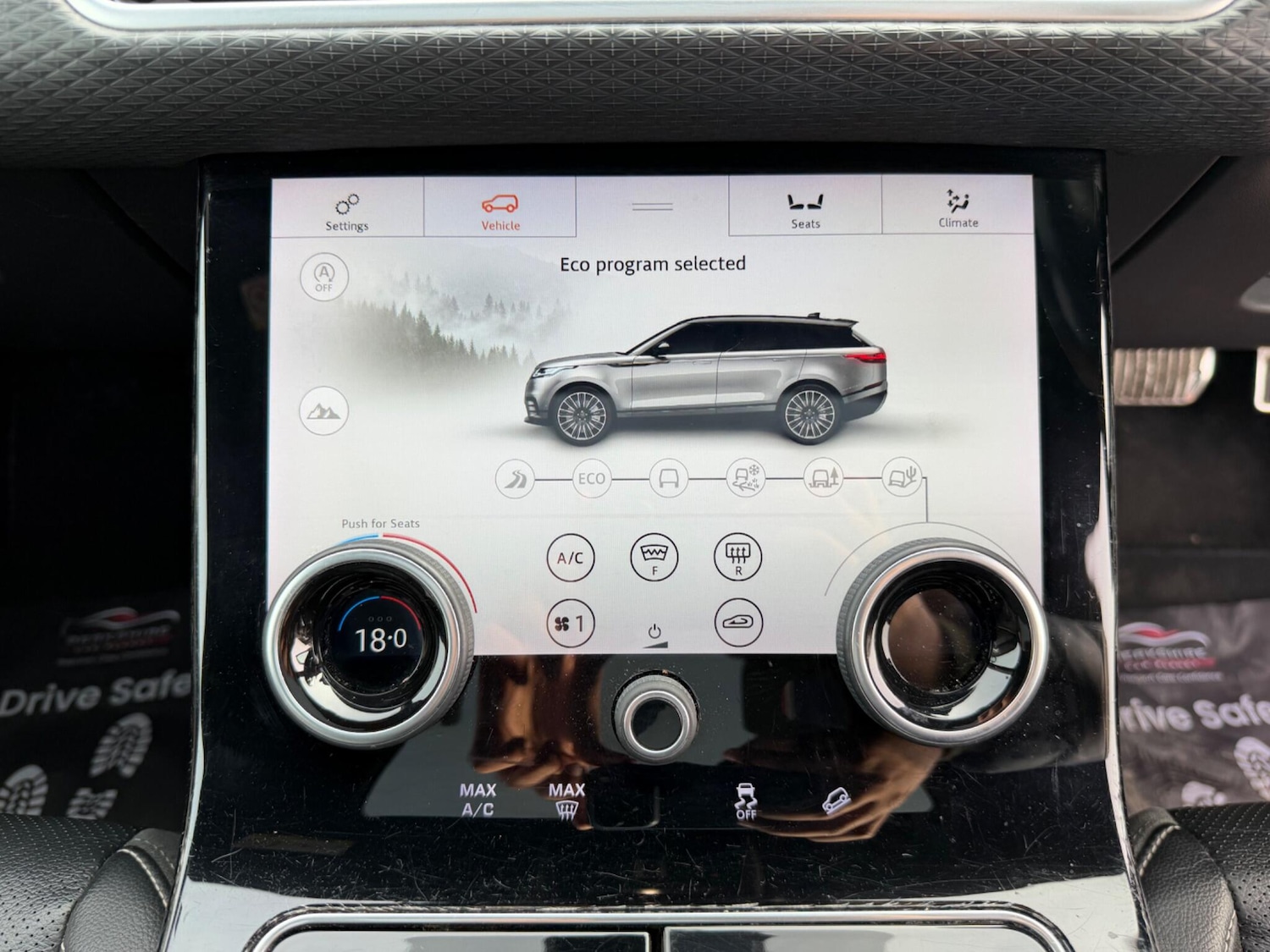 Used Land Rover Range Rover Velar 2017 for sale - 77993223: Photo 36