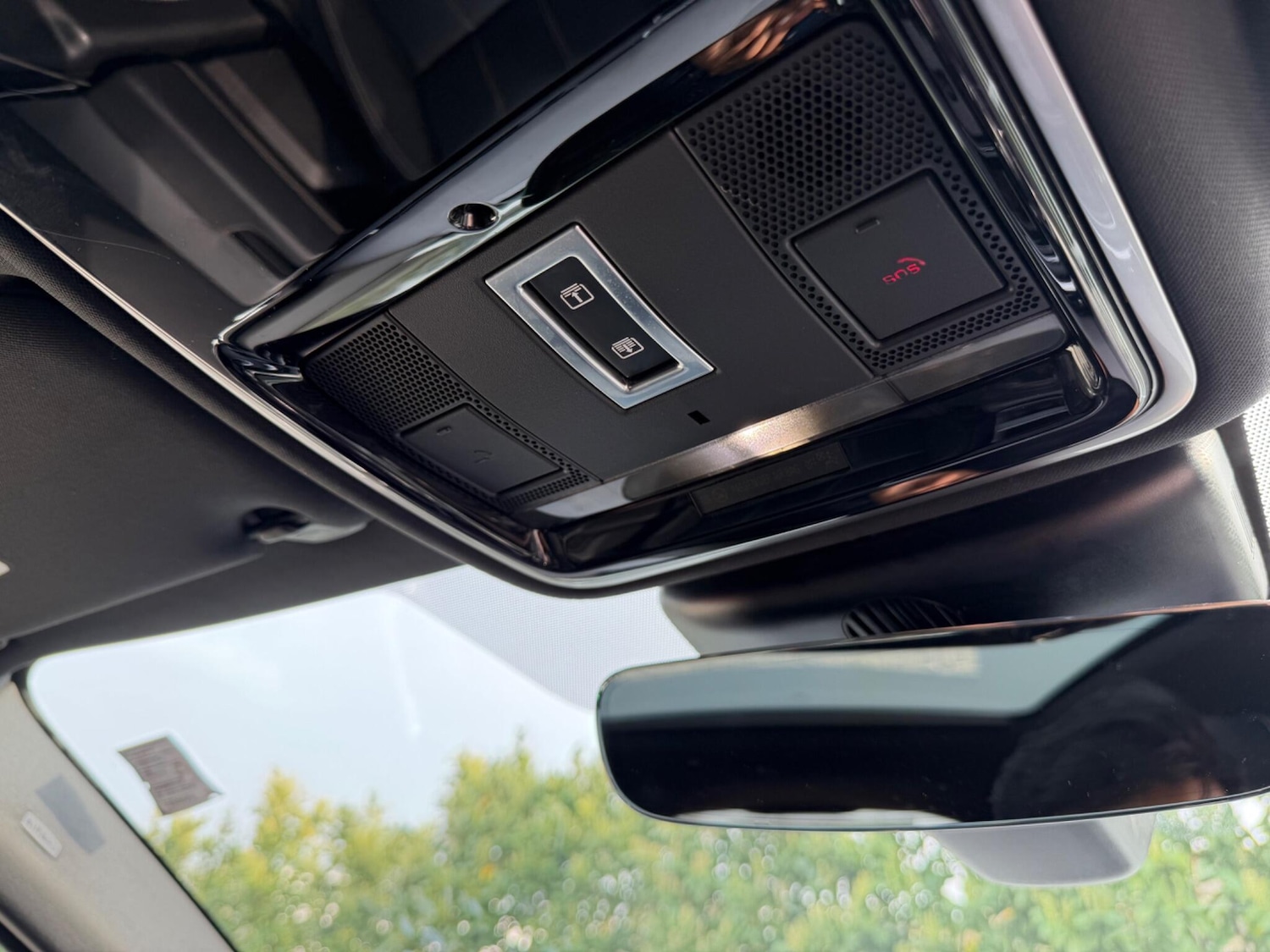 Used Land Rover Range Rover Velar 2017 for sale - 77993223: Photo 44