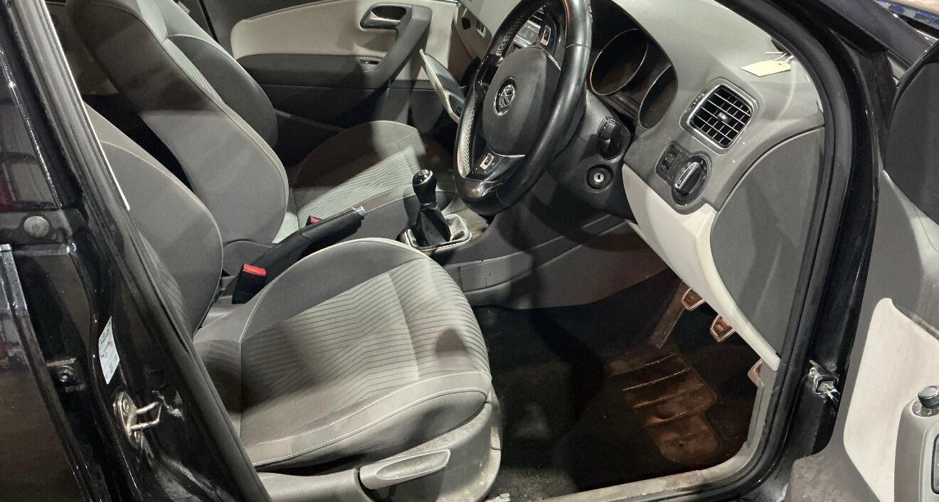 Used Volkswagen Polo 2015 for sale - 76700612: Photo 7