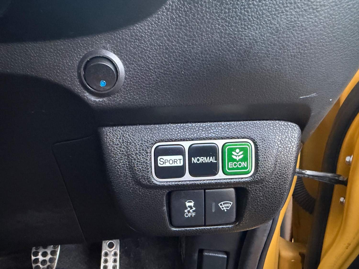 Used Honda Fit for sale - 77704837: Photo 26