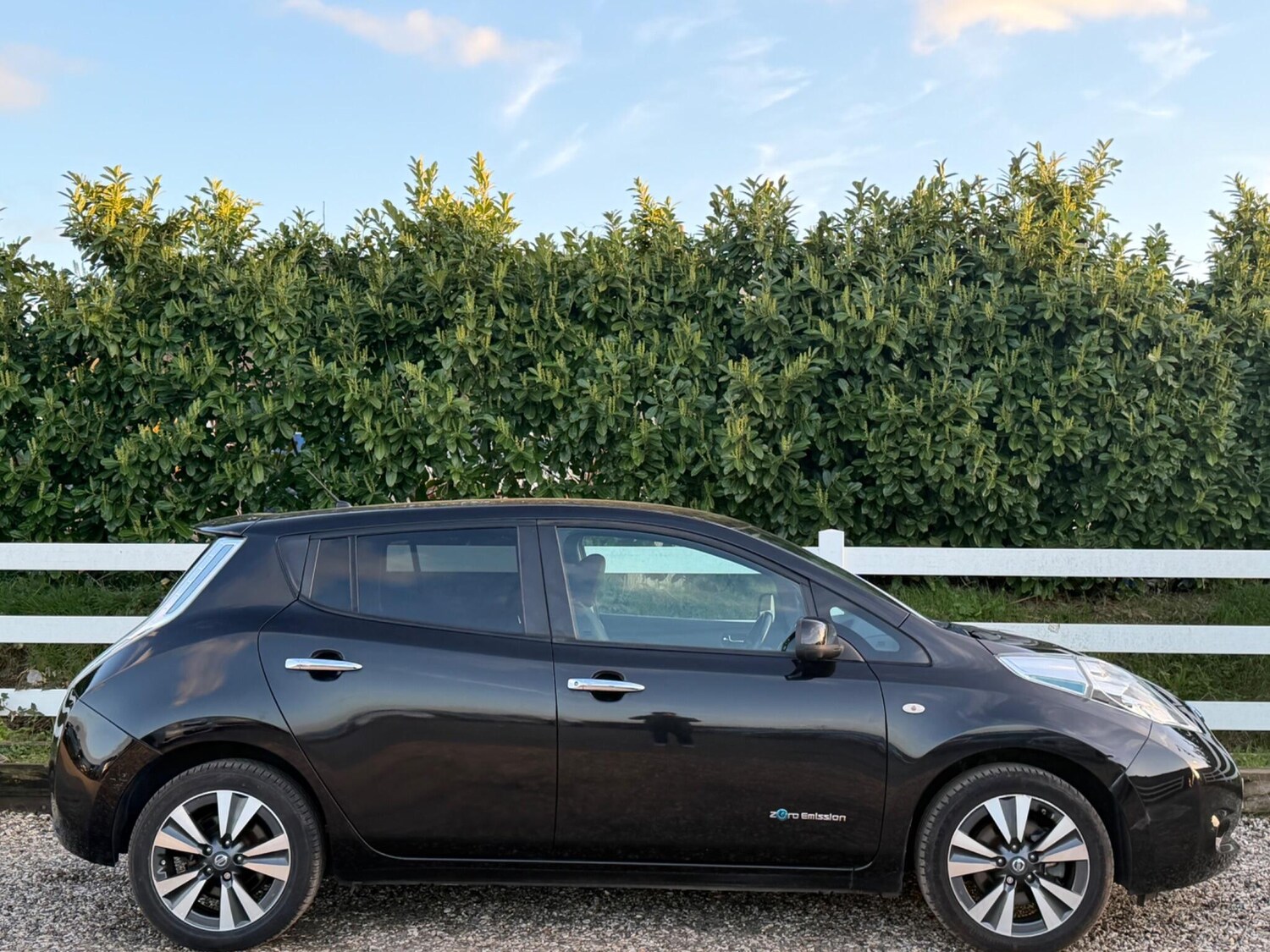 Used Nissan Leaf 2015 for sale - 77839091: Photo 11