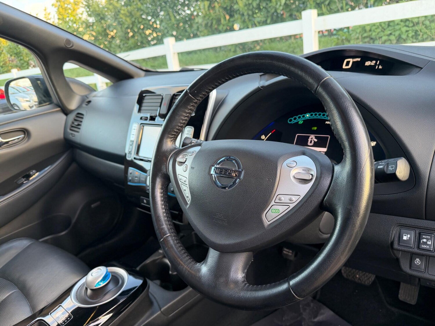 Used Nissan Leaf 2015 for sale - 77839091: Photo 30