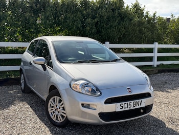 Used Fiat Punto 2015 for sale - 77925734: Photo