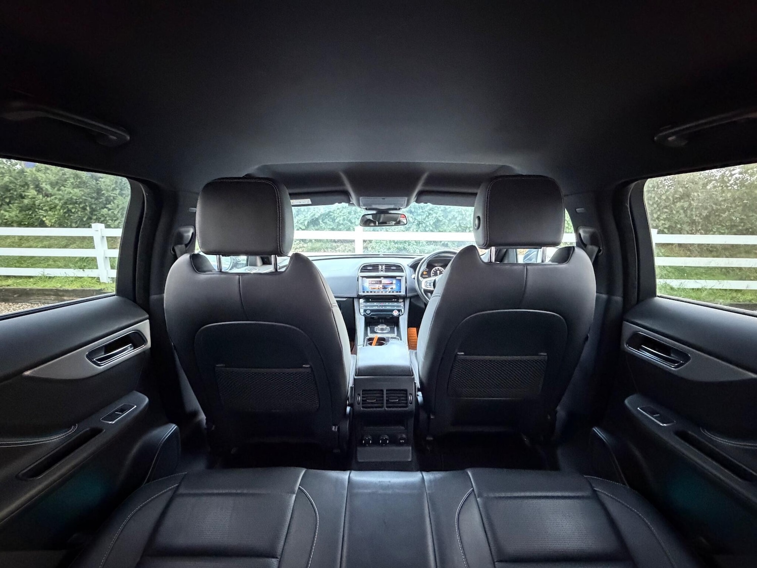 Used Jaguar F-Pace 2017 for sale - 76658139: Photo 39