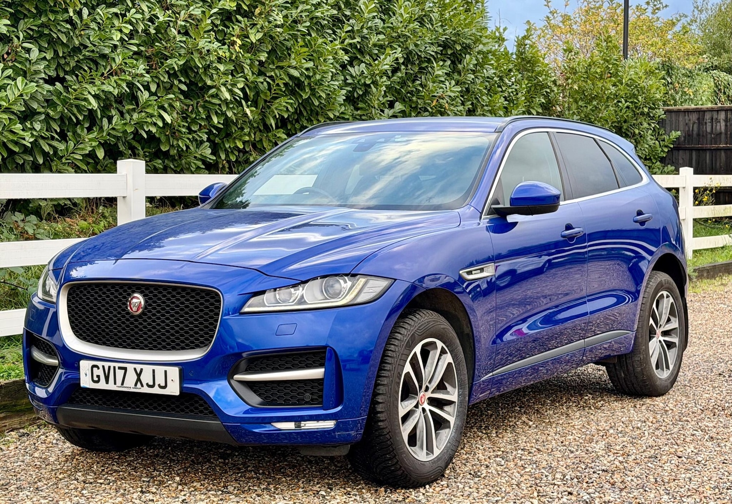 Used Jaguar F-Pace 2017 for sale - 76658139: Photo 9