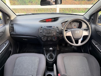Used Hyundai i20 2009 for sale - 78866682: Photo