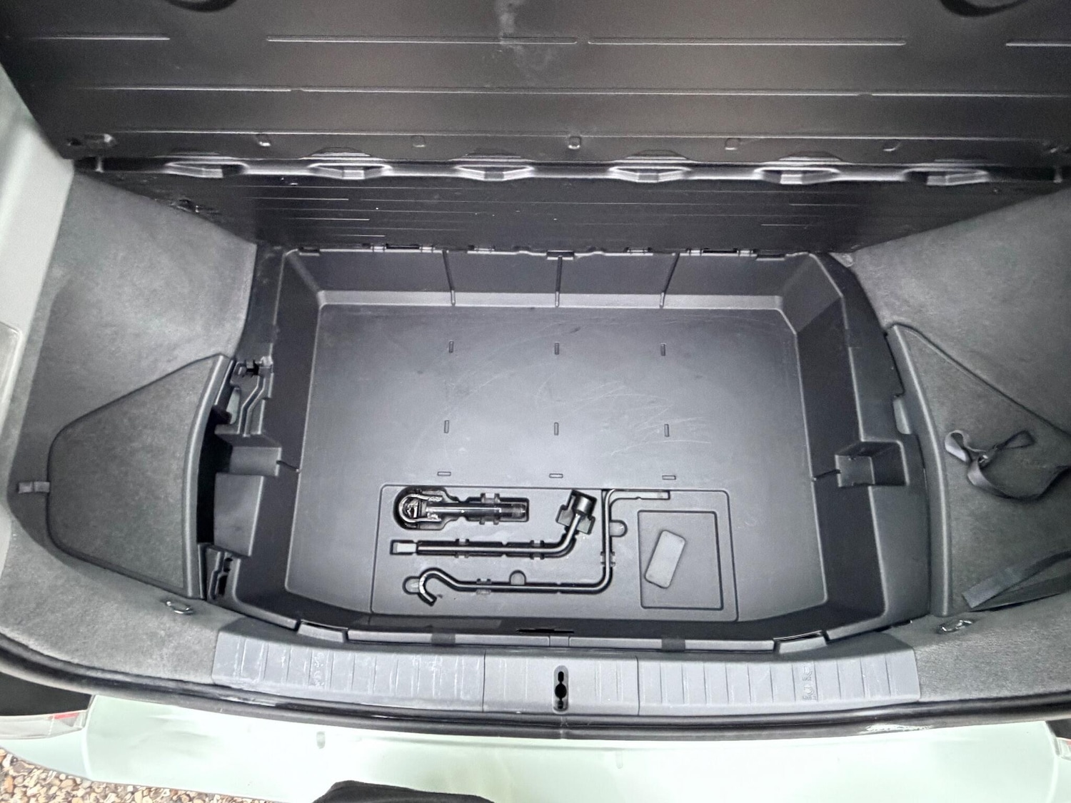 Used Toyota Prius 2009 for sale - 76283783: Photo 33