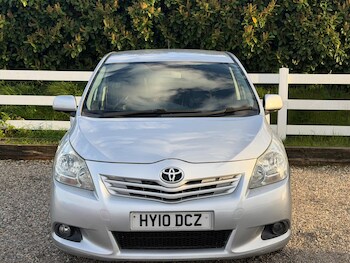 Used Toyota Verso 2010 for sale - 78301999: Photo