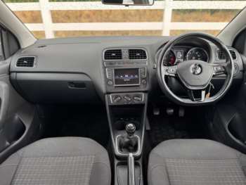 Used Volkswagen Polo 2016 for sale - 75326918: Photo