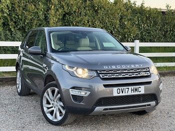 Used Land Rover Discovery Sport 2017 for sale - 78448704: Photo