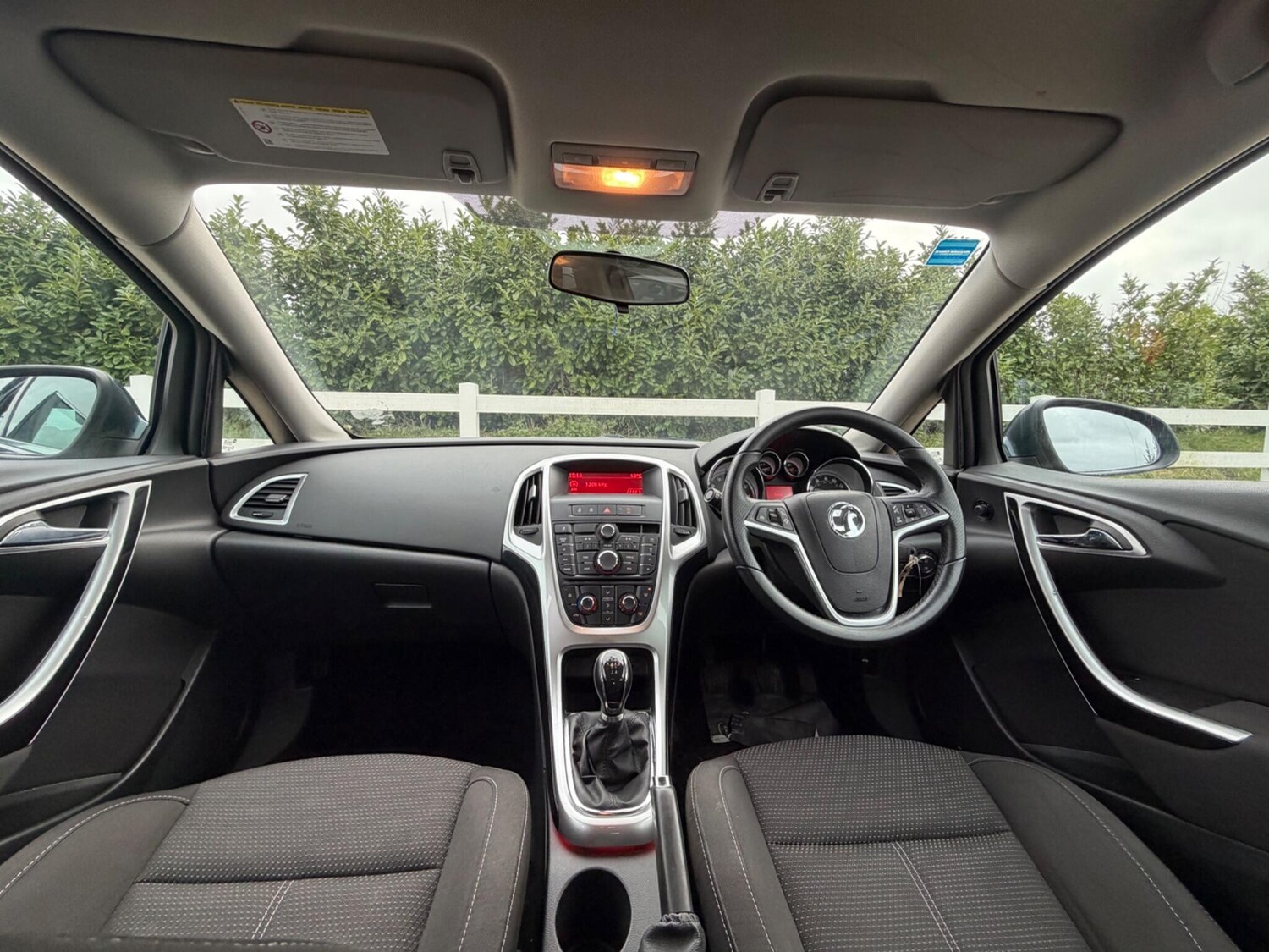 Used Vauxhall Astra for sale - 77484366: Photo 15