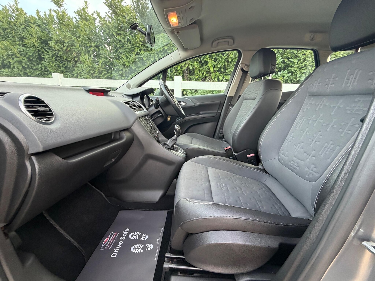 Used Vauxhall Meriva 2014 for sale - 76561281: Photo 24