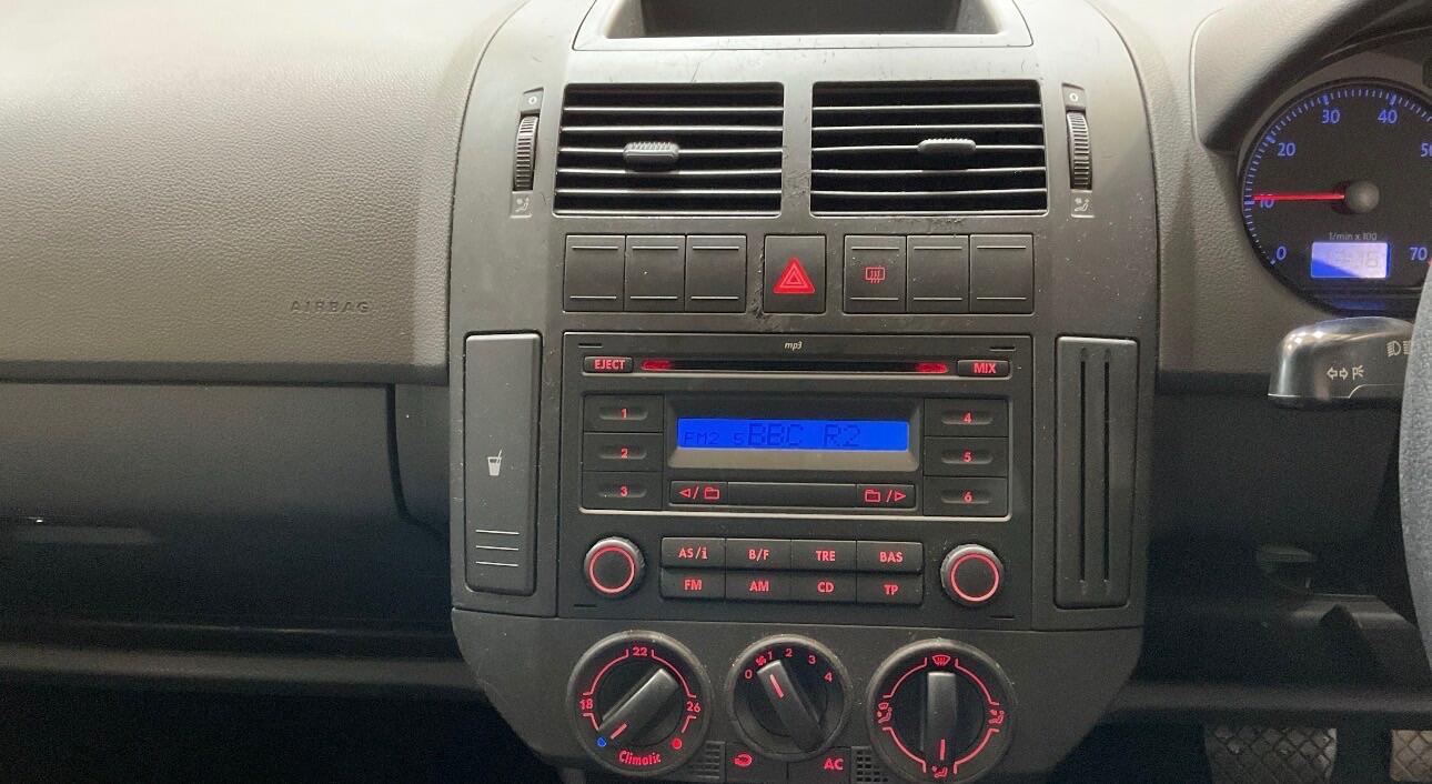 Used Volkswagen Polo 2006 for sale - 77633664: Photo 7