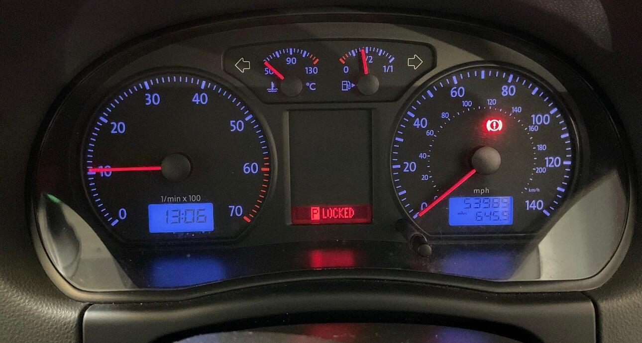 Used Volkswagen Polo 2006 for sale - 77633664: Photo 8