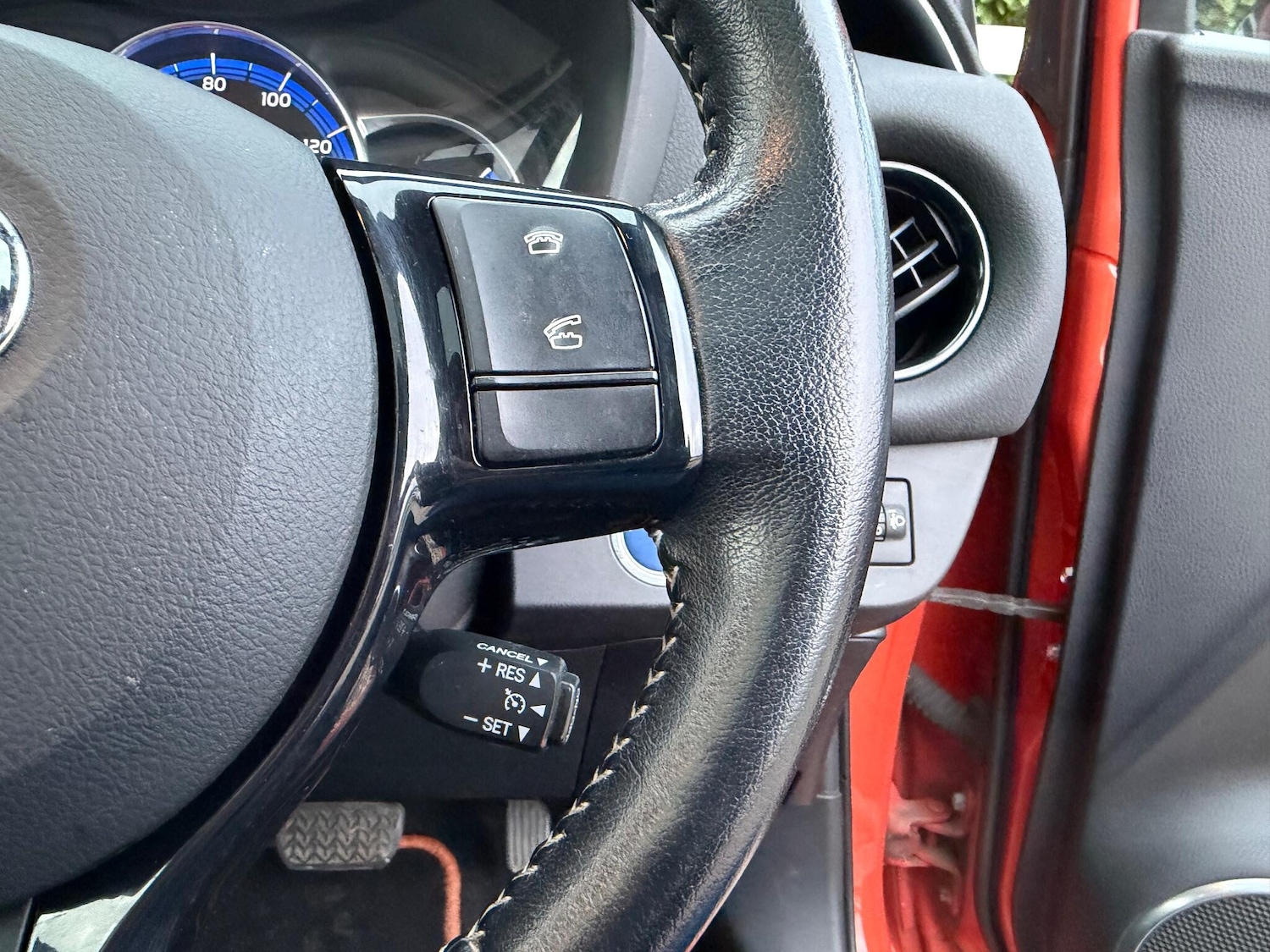 Used Toyota Yaris 2016 for sale - 76360464: Photo 12