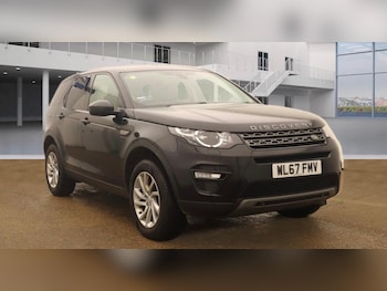 Land Rover Discovery Sport feature image