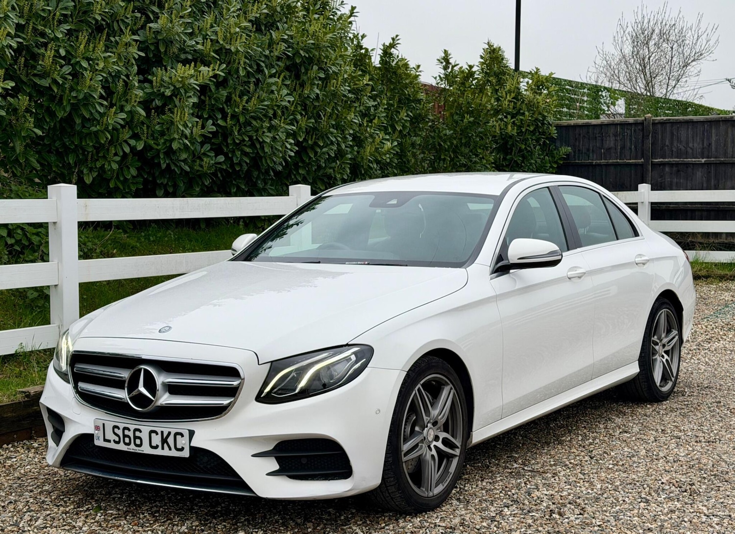 Used Mercedes-Benz E Class 2016 for sale - 77898471: Photo 10