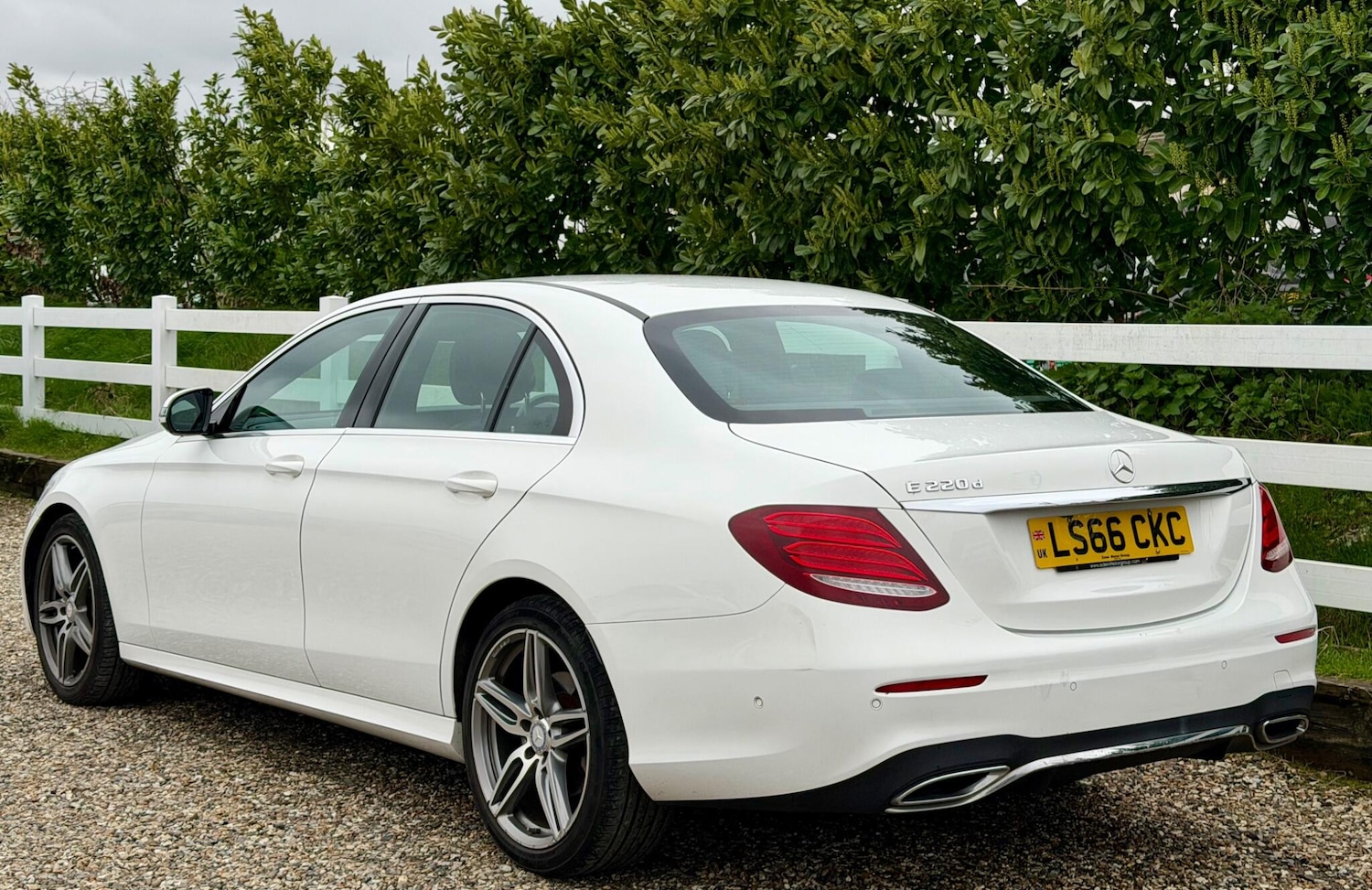 Used Mercedes-Benz E Class 2016 for sale - 77898471: Photo 11
