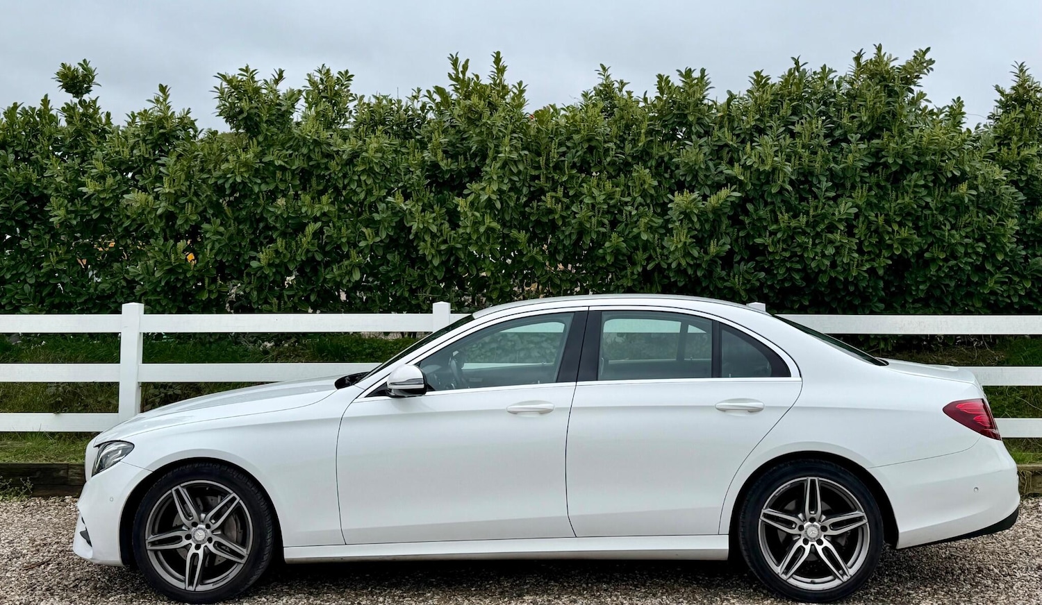 Used Mercedes-Benz E Class 2016 for sale - 77898471: Photo 12