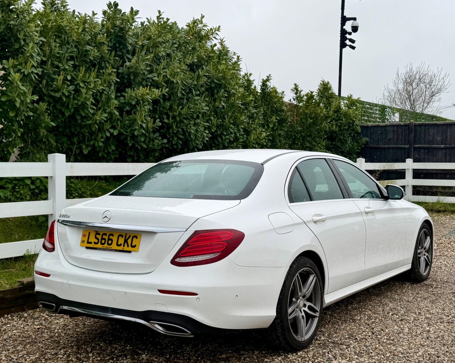 Used Mercedes-Benz E Class 2016 for sale - 77898471: Photo 17