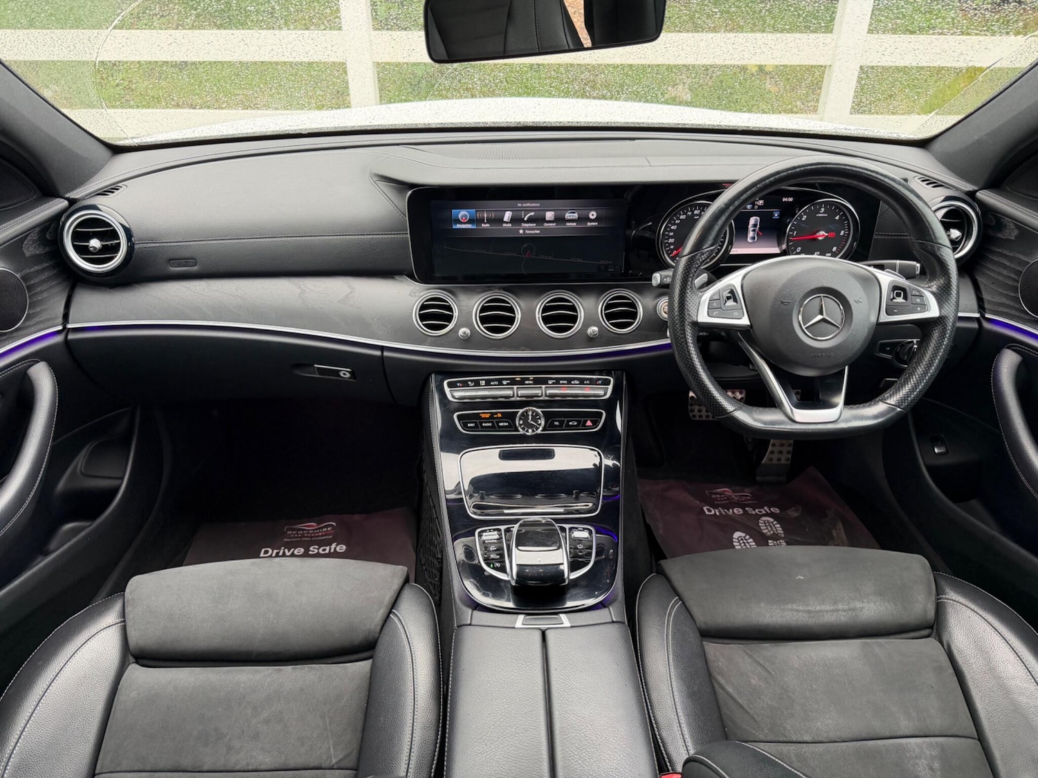 Used Mercedes-Benz E Class 2016 for sale - 77898471: Photo 2